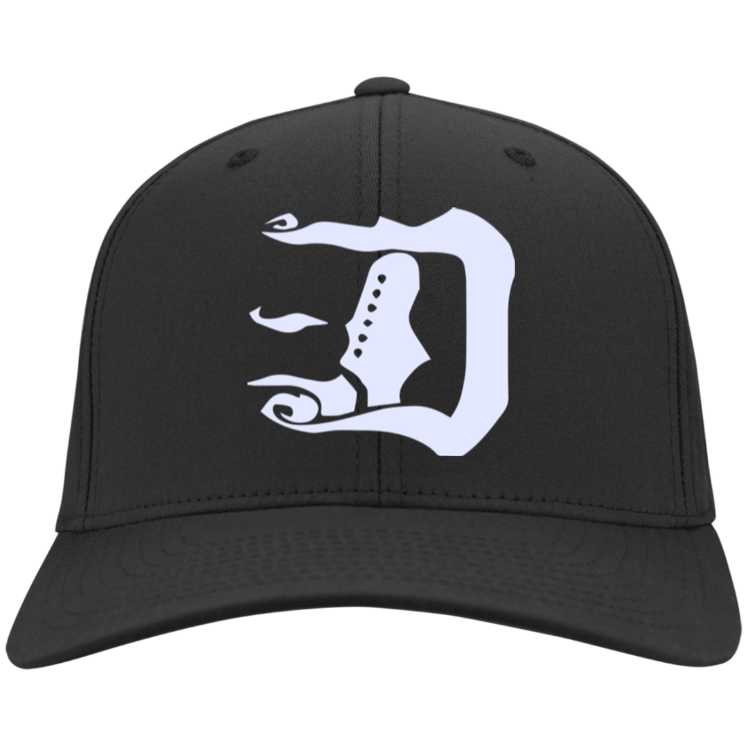 Guitar Top D White Logo Cap